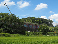 梨の木小のすぐ横に