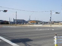 瀬戸大府線脇に工事中のセブンイレブン