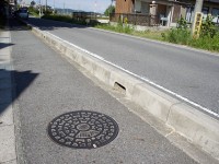 雨水マンホール