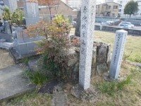 赤池城主のお墓