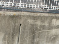 ブランコ工事中