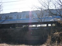 線路へ上る階段