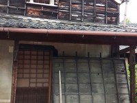 登録有形文化財の旧市川邸_倉