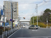 米野木駅南の交差点