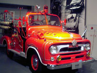 戦後の頃の消防車