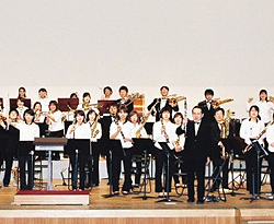 にっしん市民吹奏楽団