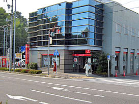 三菱東京UFJ銀行日進支店