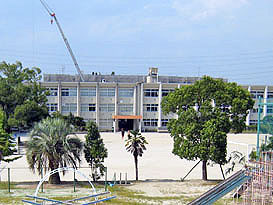 日進市立/西小学校